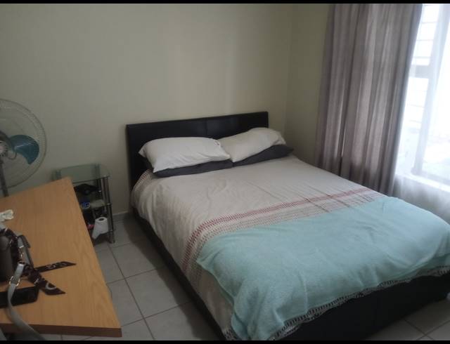 2 BEDROOM SECTIONAL TITLE FOR SALE IN NORTON PARK